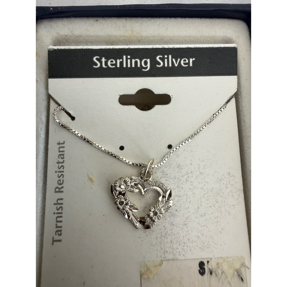 Sterling Silver Heart Floral Pendant Necklace Box Chain Tarnish Resistant 18in